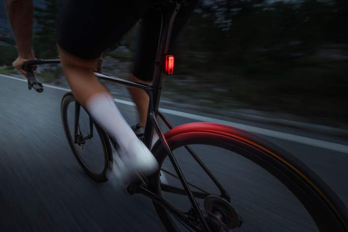 Rücklicht mit Bluetooth und 120 Lumen