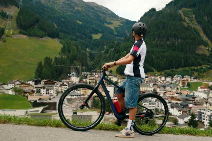 Woom präsentiert neues E-Bike in 20, 24 und 26 Zoll