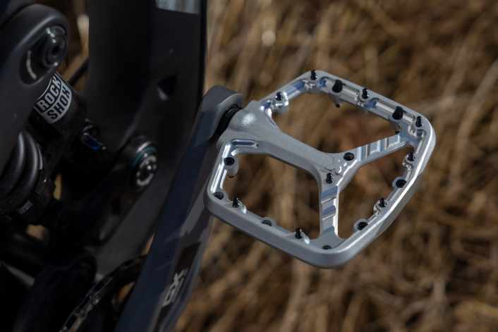 MTB-Pedale - flach, leicht und ultragriffig?