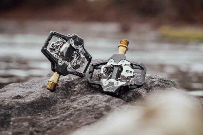 ​Sixpack Vertic X Ti - Leichtgewicht mit Titanachse