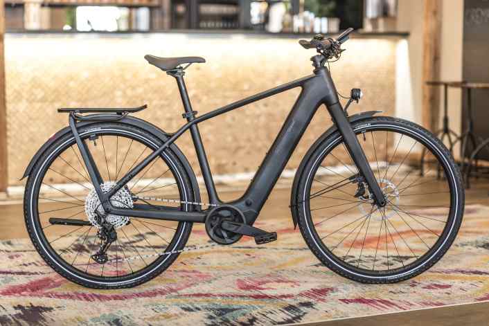 Cube e-bike - only 16.9 kilograms!