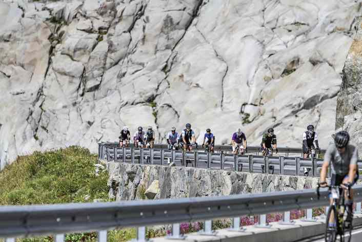 Gigantische Herausforderungen beim Alpenbrevet