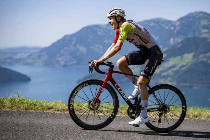 Bei Eintagesrennen - Rad-Meister Zimmermann bei Sturz verletzt