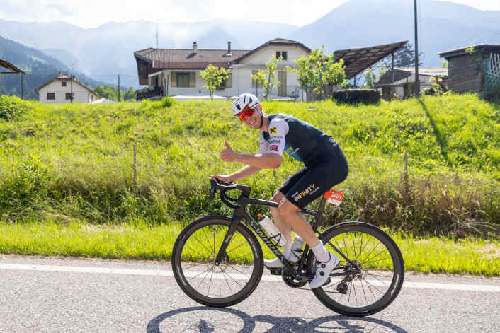 L'ancien lugeur Brugger s'impose – un jeune de 15 ans fait sensation à Lienz