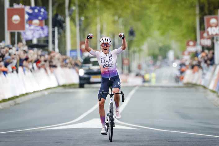 Paula Blasi's solo victory at the Amstel Gold Race