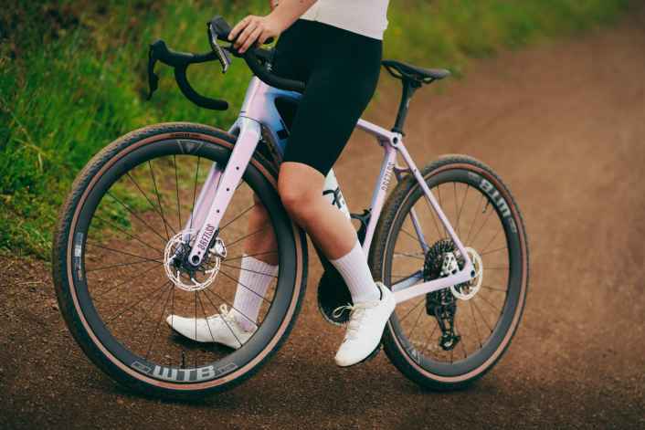Neue Carbon-Laufräder für moderne Gravelbikes