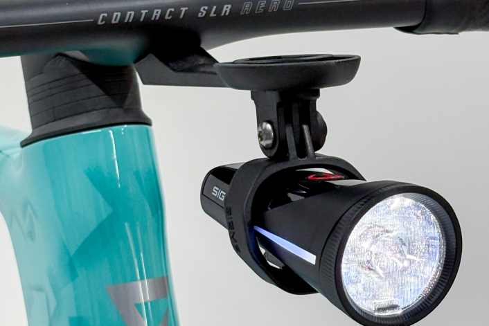 A tried-and-tested headlamp for aero cockpits