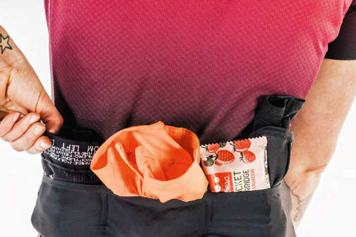 ​Was gehört in die Trikottasche? (und was lieber nicht)