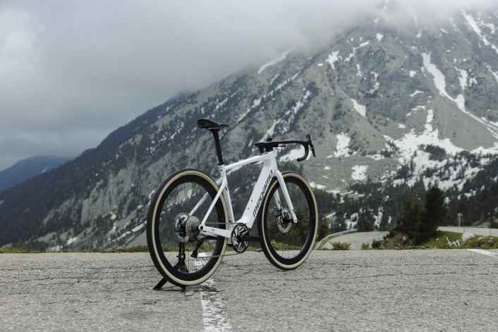 Megamo Upon 2027 - Vélo de course Avinox Wumms