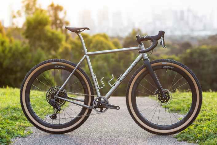 Lustwandeln auf dem Titan-Gravelbike