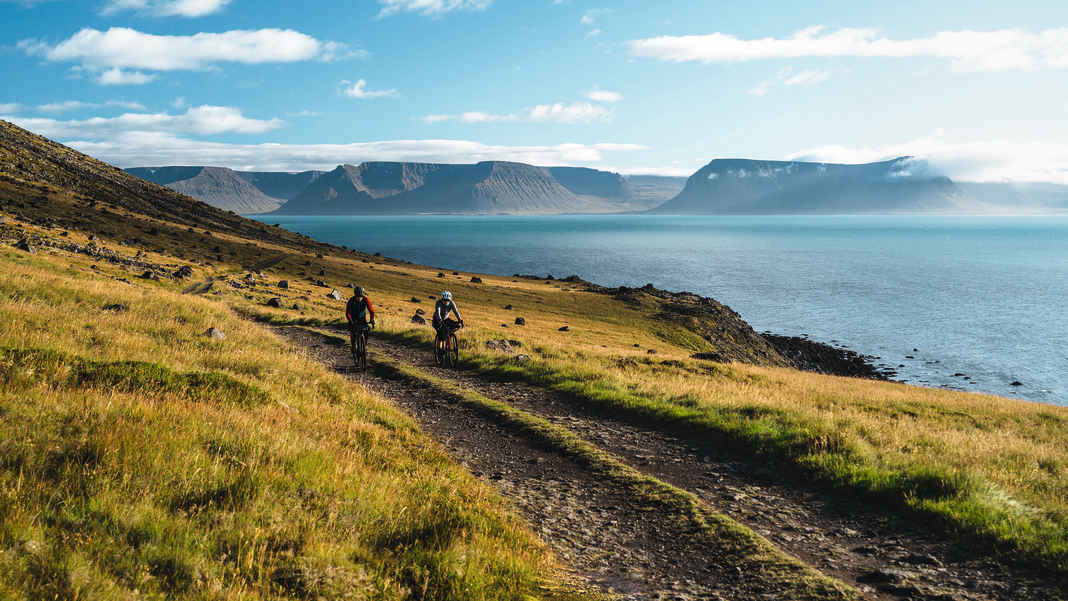 Durch Thors Vorgarten