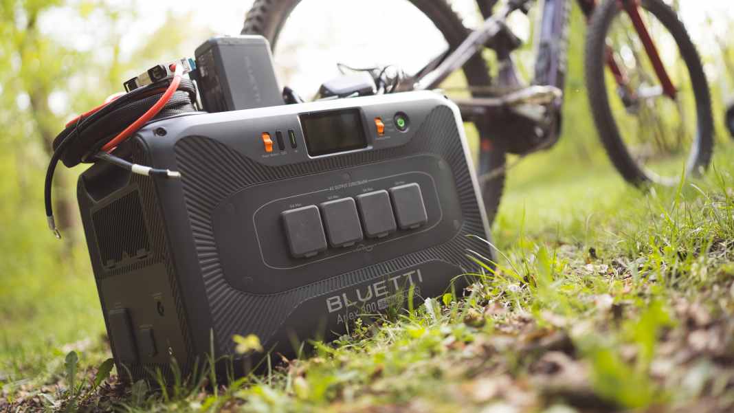Power station for e-bikers and DIY camper conversions