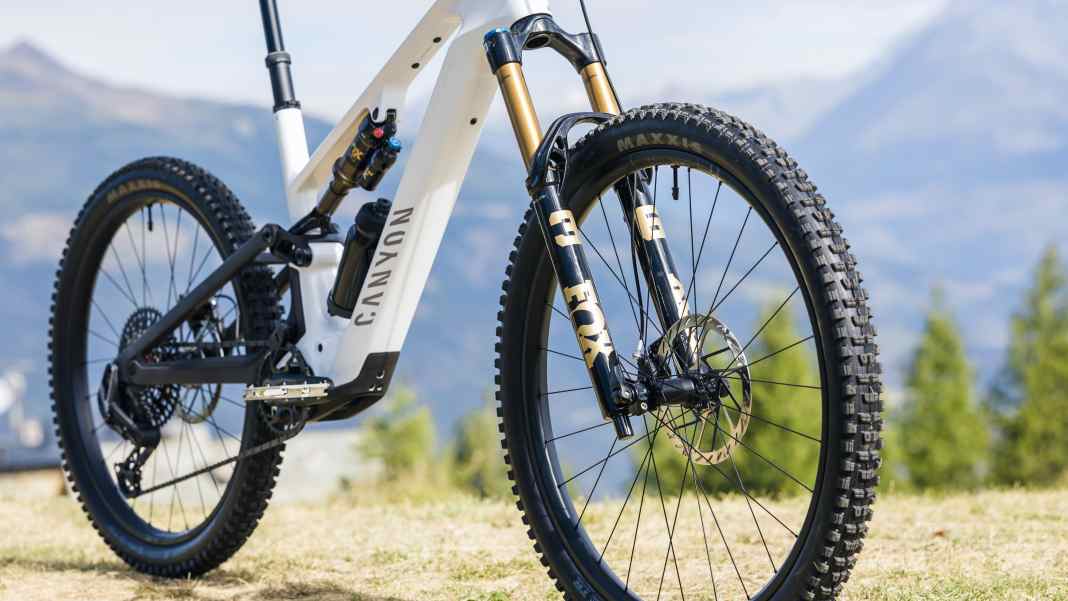 Alle Infos zum superleichten Power-Trailbike