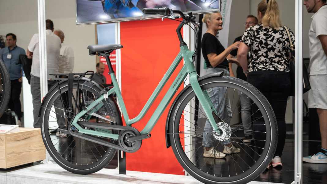 The indestructible Dutch bike, reimagined