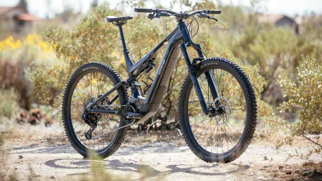 Sie können auch Mountainbikes - Das Aventon Current im Check