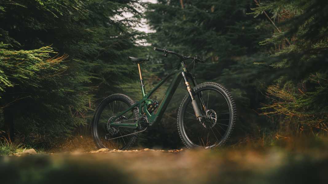 Avinox-Enduro mit üppig Federweg