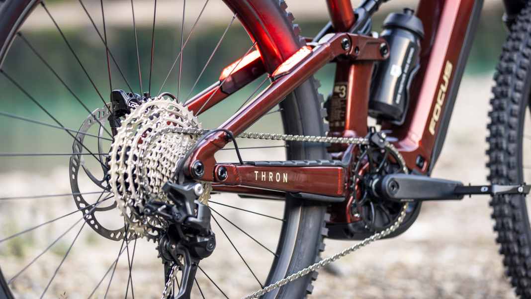 Focus’ Touren E-MTB fit für 2027