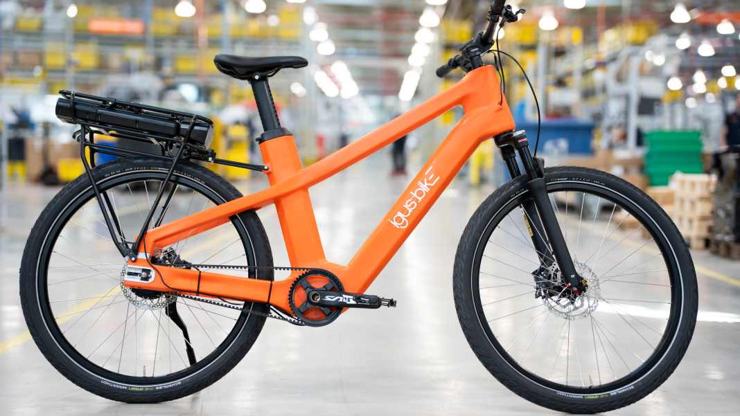 Igus zeigt E-Bike aus recycelten Fischernetzen auf Eurobike