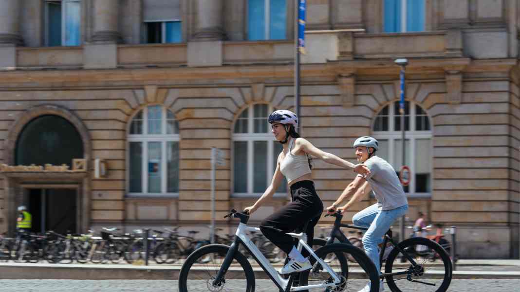 Leichtes E-Bike mit Fingerabdruck-Sensor