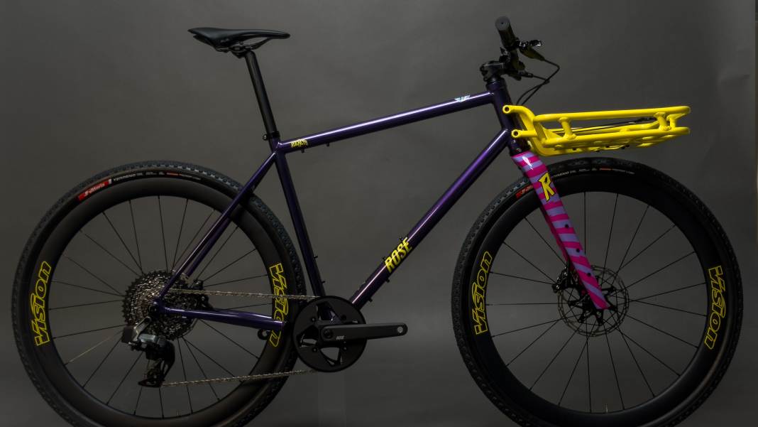 Mit Flatbar‑Gravelbike zum Giro