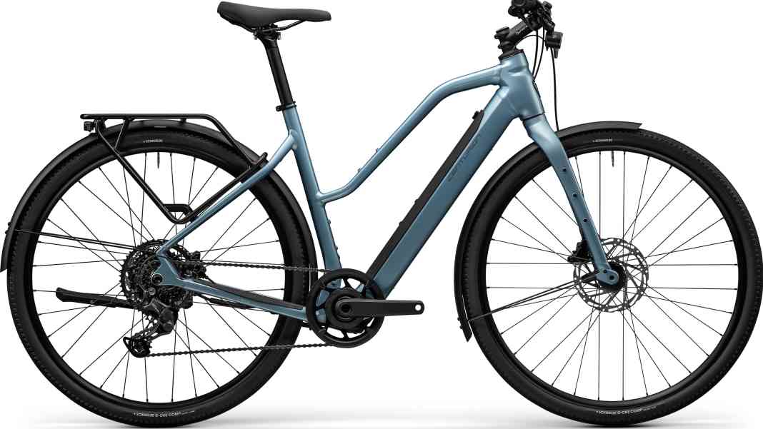 Stadtrad mit Boschs erstem Nabenmotor – zwei Rahmen, ein Preis