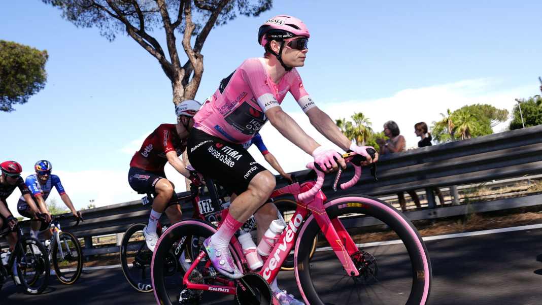 Vingegaard bejubelt Giro-Sieg