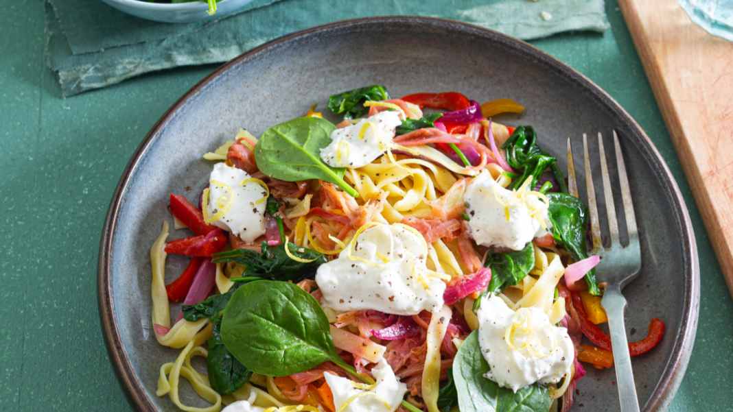 New recipes - Rhubarb tagliatelle with spinach, peppers & burrata