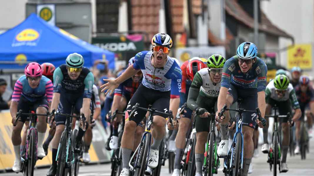 Red-Bull-Youngster Magagnotti lässt Magnier alt aussehen