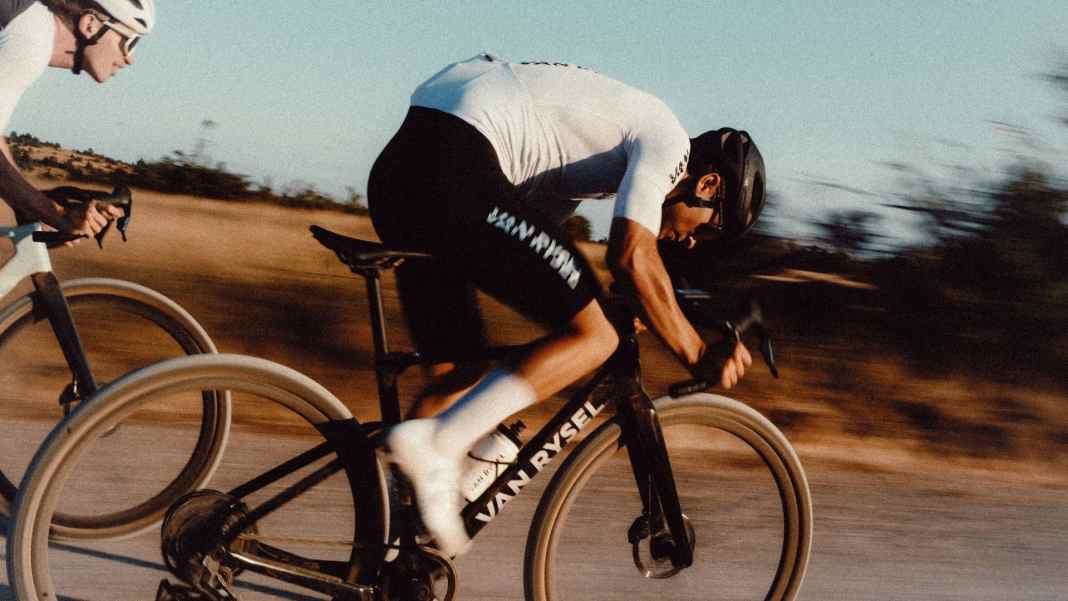 Van Rysel RCR-G: Das Gravelbike für den Renneinsatz