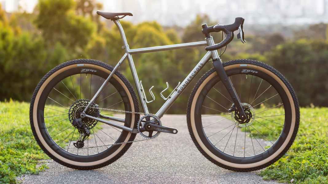 Lustwandeln auf dem Titan-Gravelbike
