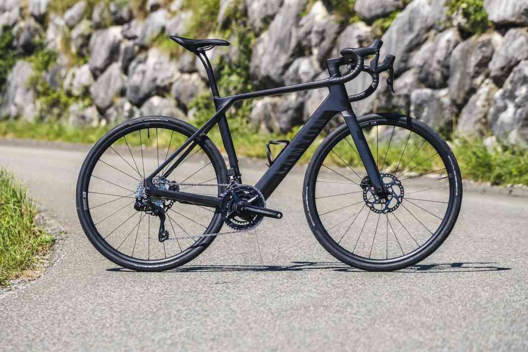 Das Canyon Endurace:Onfly CF 7 im Test