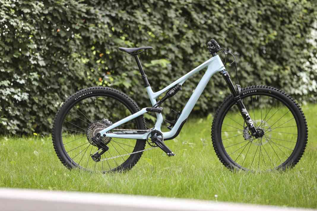 Carbon-Trailbike mit 2300 Euro Rabatt