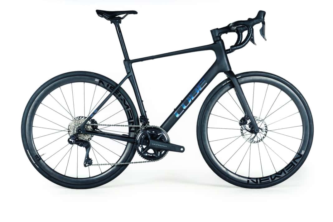 Preis-Leistungs-Rennrad mit elektronischer Schaltung