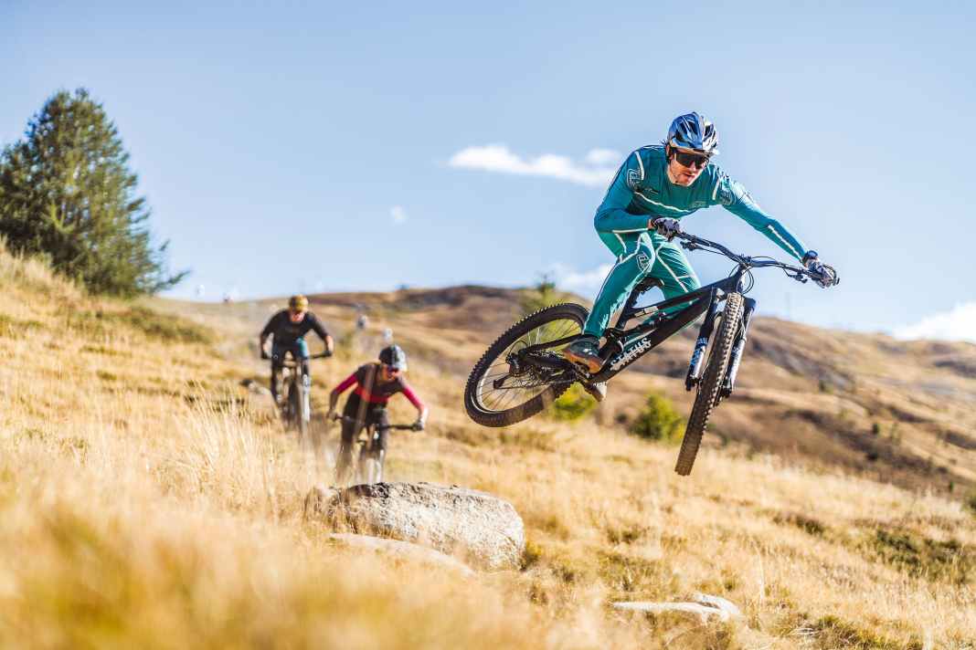 Specialized Status 160 on test