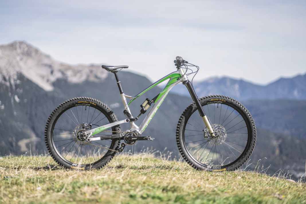 Das exklusive Europa-Bike ist komplett