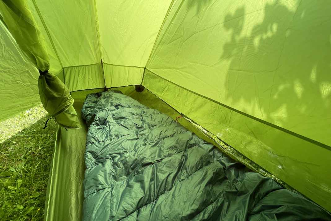 Und, wie schläft sich’s in Zelt, Schlafsack & Isomatte von Exped?