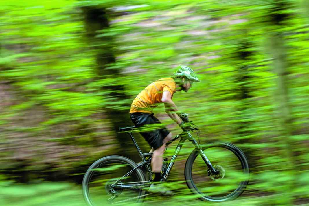 Lapierre XR 9.9 - Carbon-Fully im Marathon-Test 2023