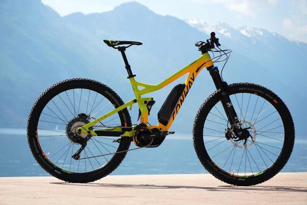 Trail-Fully mit variablen Laufradgrößen