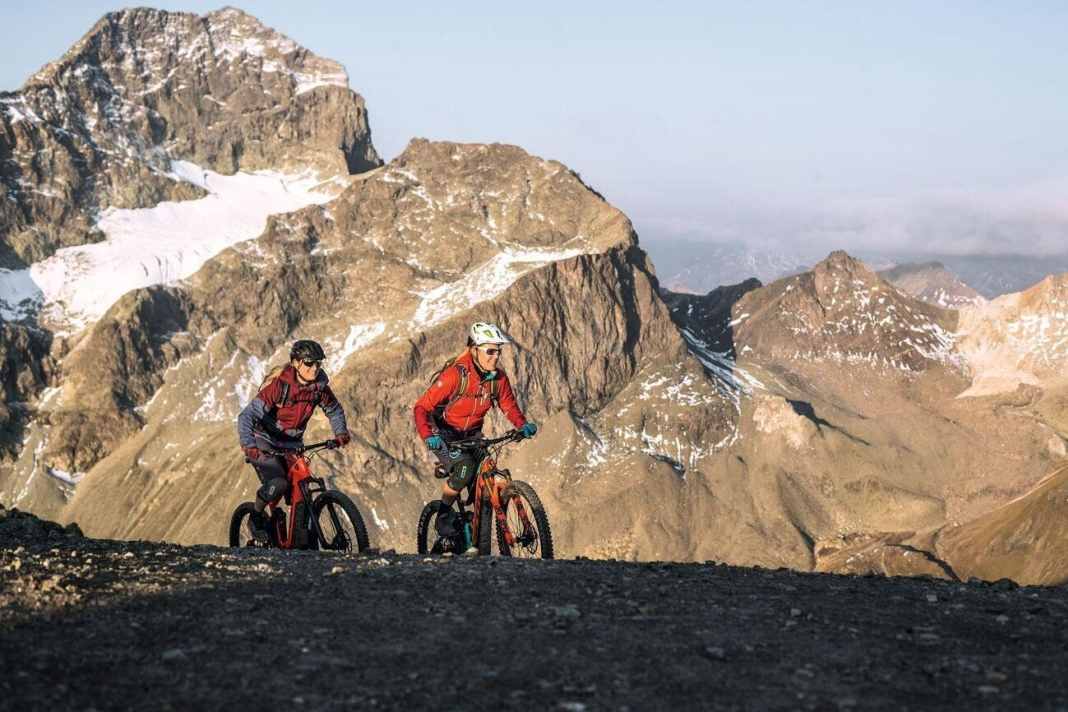 Warum Frauen spezielle E-MTBs brauchen - ein Überblick