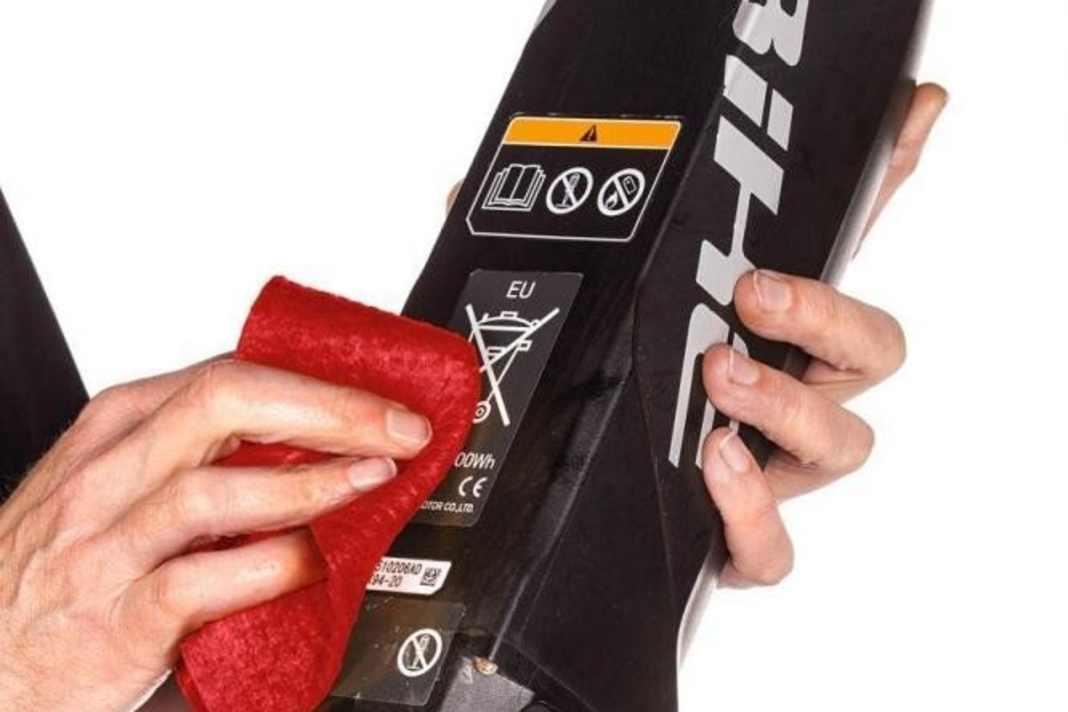 So schützen Sie die Elektronik am E-MTB vor Nässe