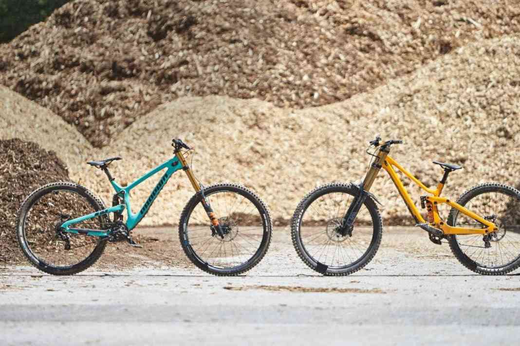 Propain Rage Carbon vs. Scott Gambler 900