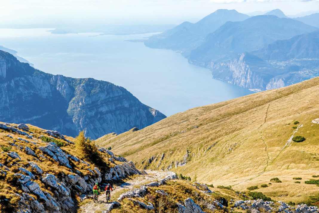 Mit dem E-Mountainbike um den Gardasee