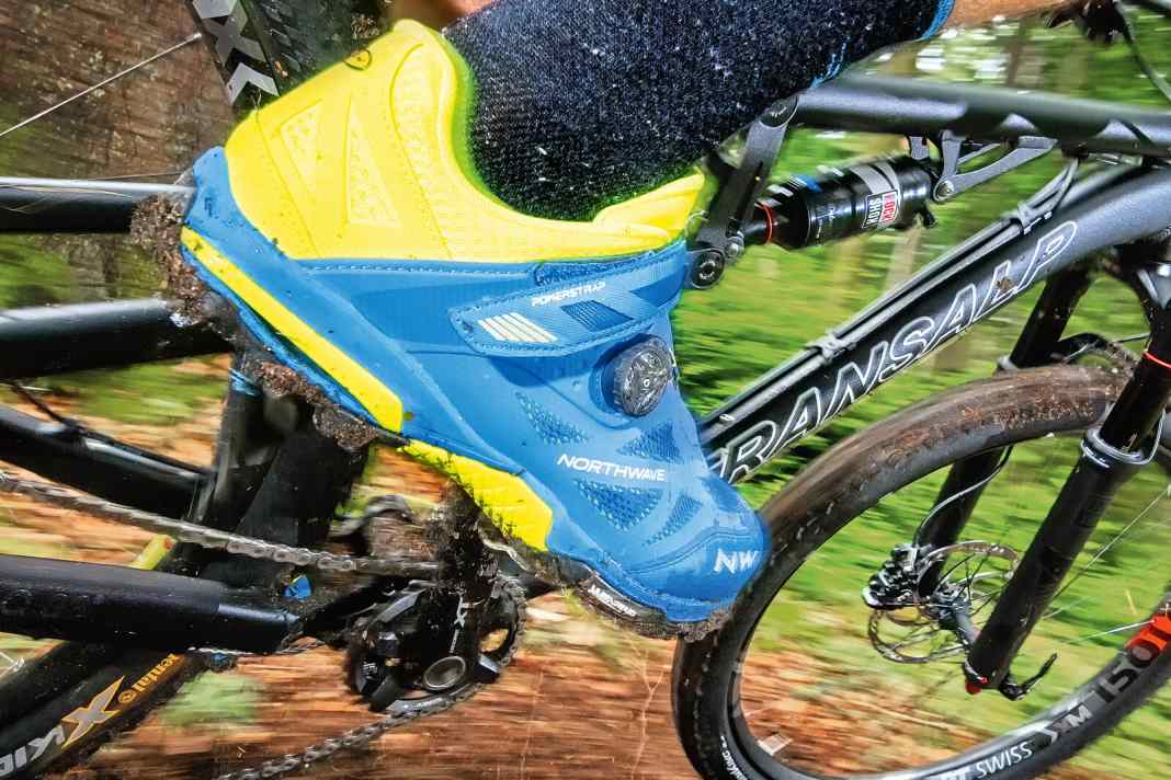 Das hilft gegen Schmerzen am Fuß beim Biken