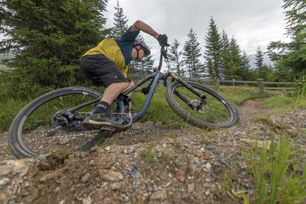 NS Bikes zeigt abfahrtsstarke Bikes aus Carbon