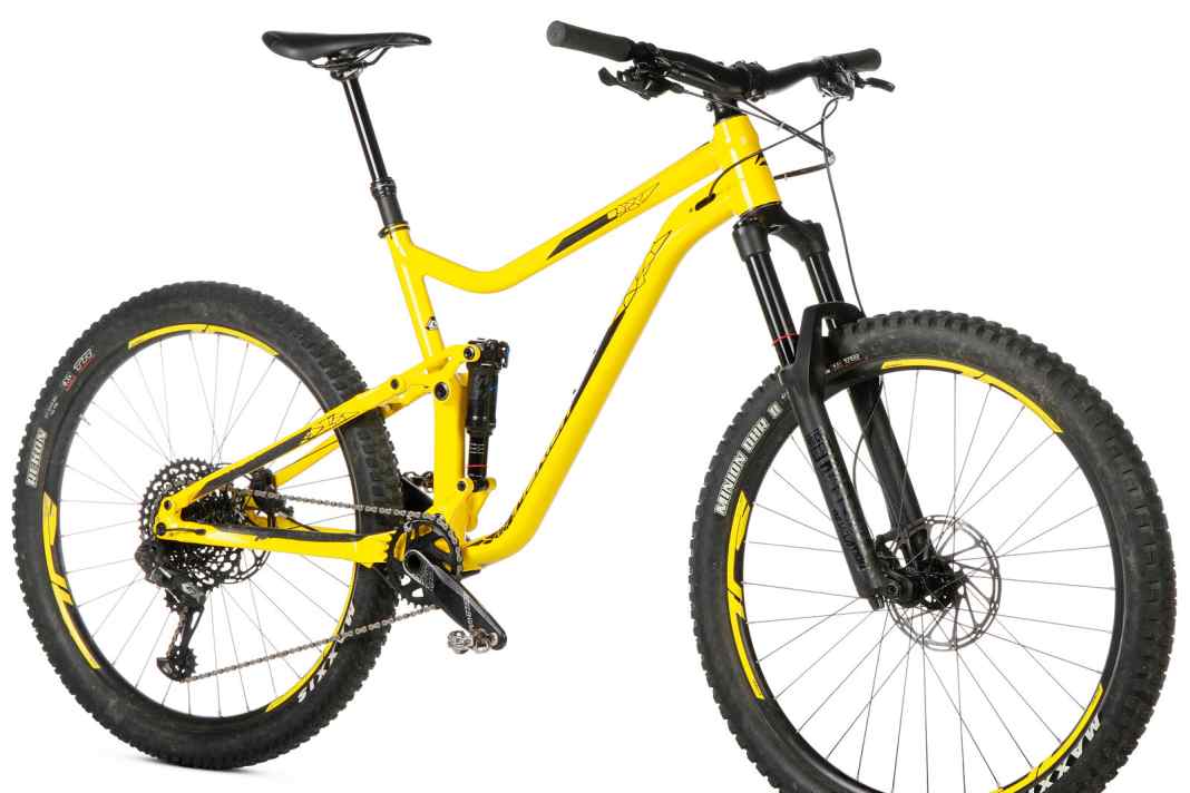 Merida One-Forty 800 in the BIKE test