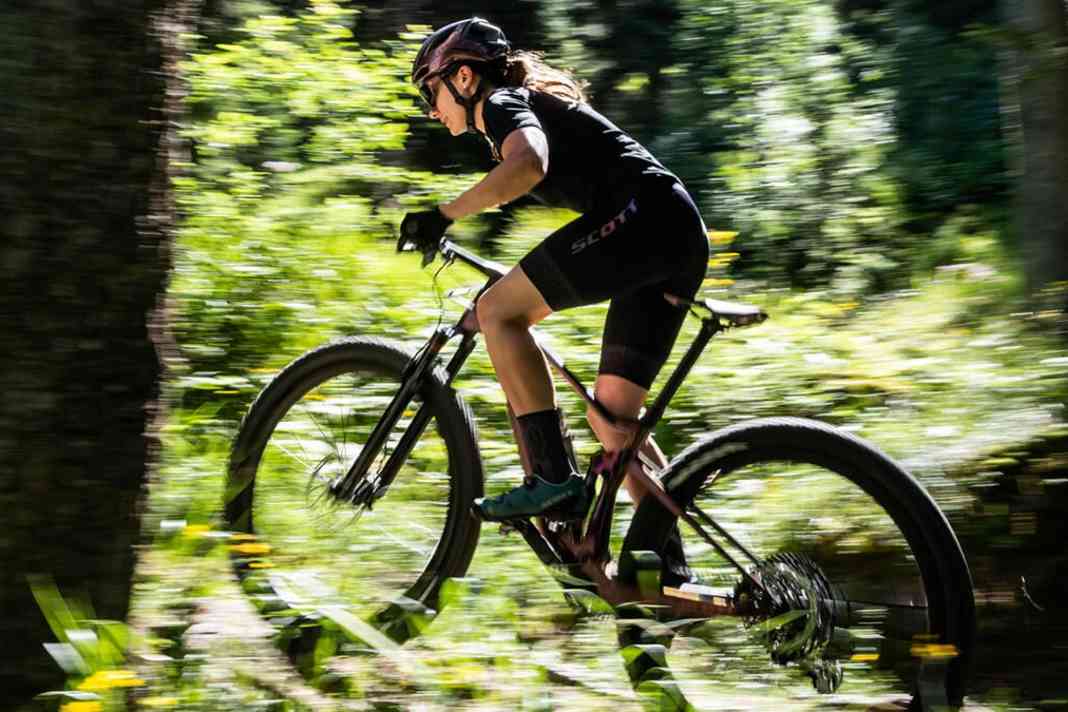 Bikes und Zubehör in Nitro Purple