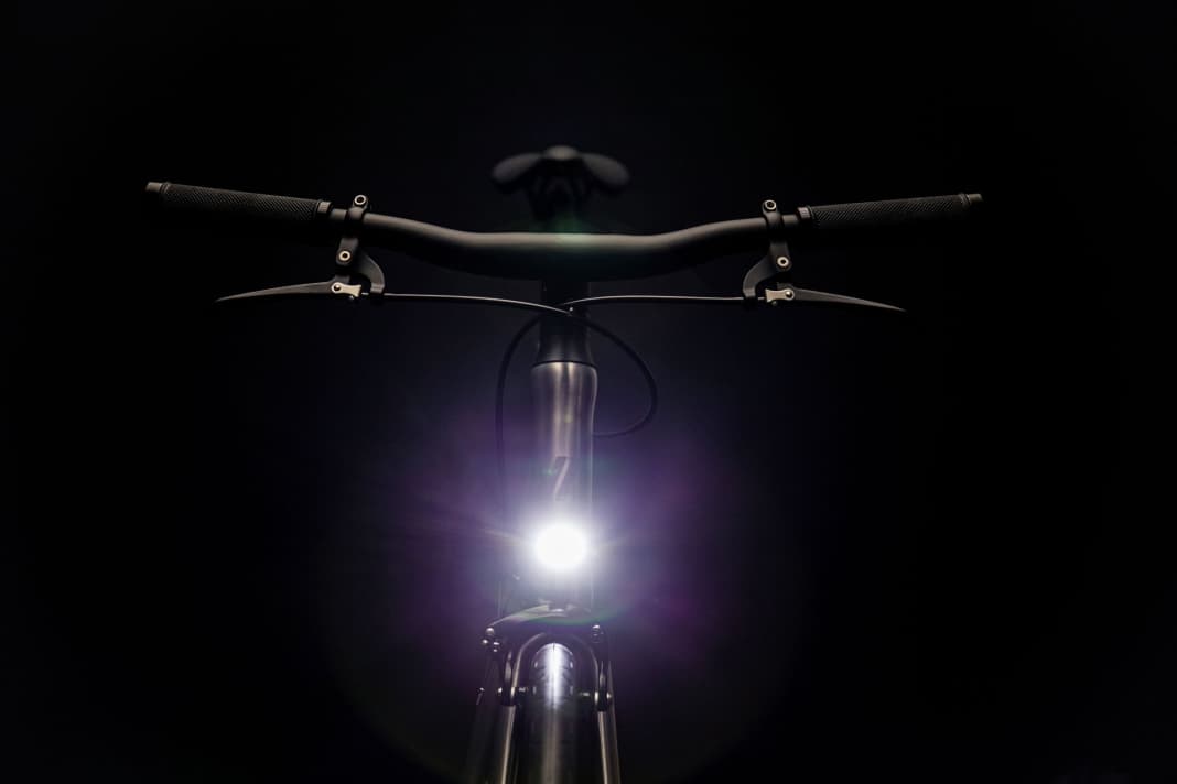 Front- & Rücklichter im Test