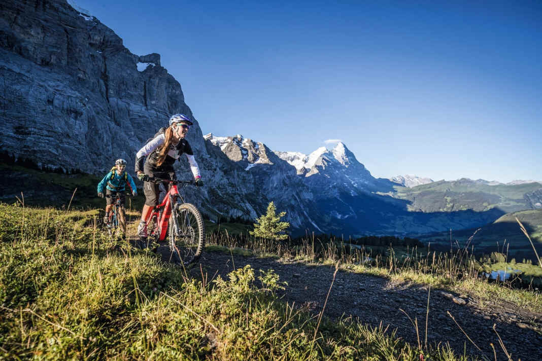 Traum-Tour rund um den Eiger zu gewinnen