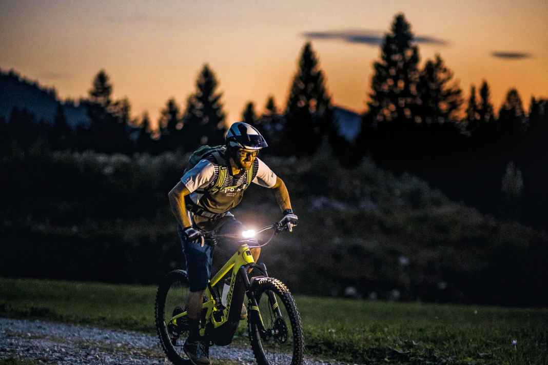 E-Bike Beleuchtung - Lightshow für die Trails und den Alltag