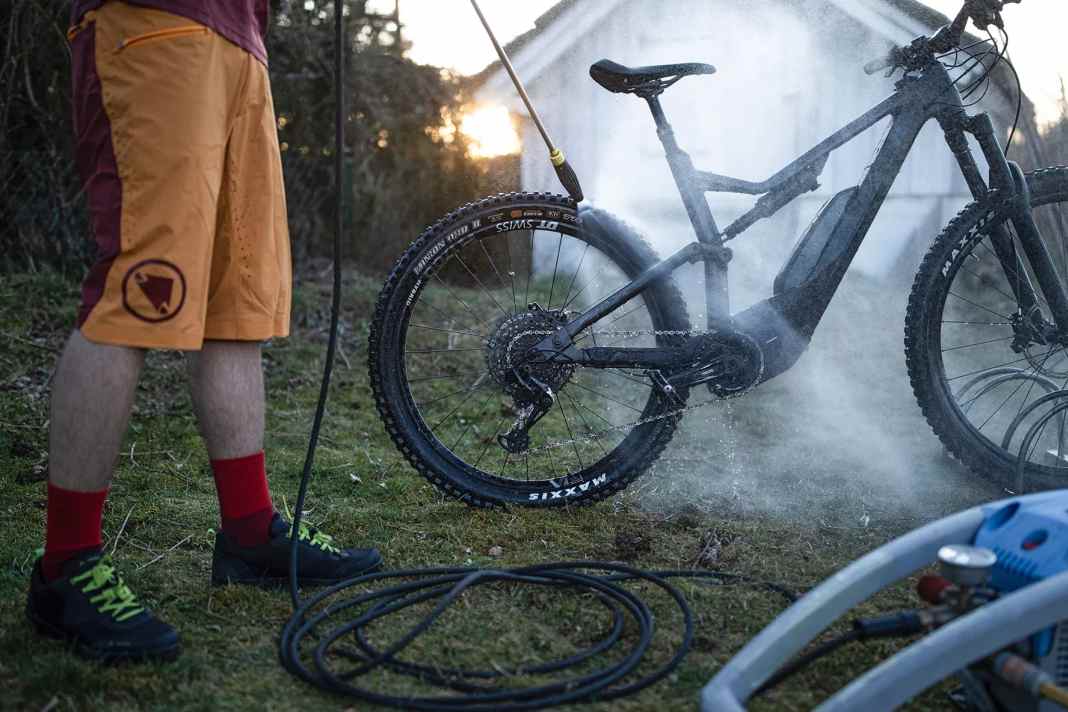 Mobile Geräte für die (E-)Bike-Pflege